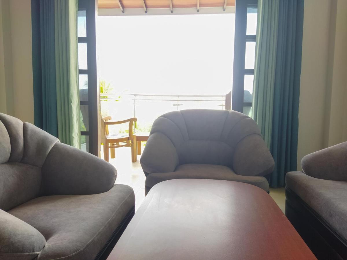 Shanika Beach Inn Tangalle Exterior foto