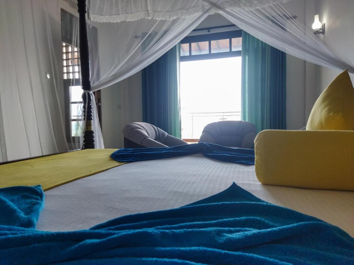 Shanika Beach Inn Tangalle Exterior foto