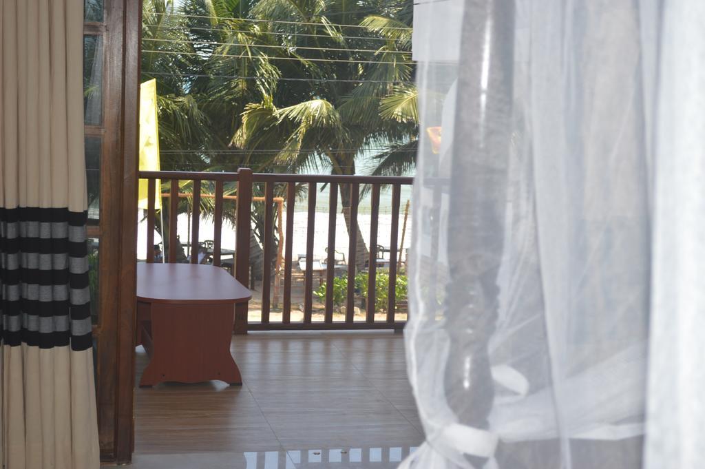 Shanika Beach Inn Tangalle Exterior foto