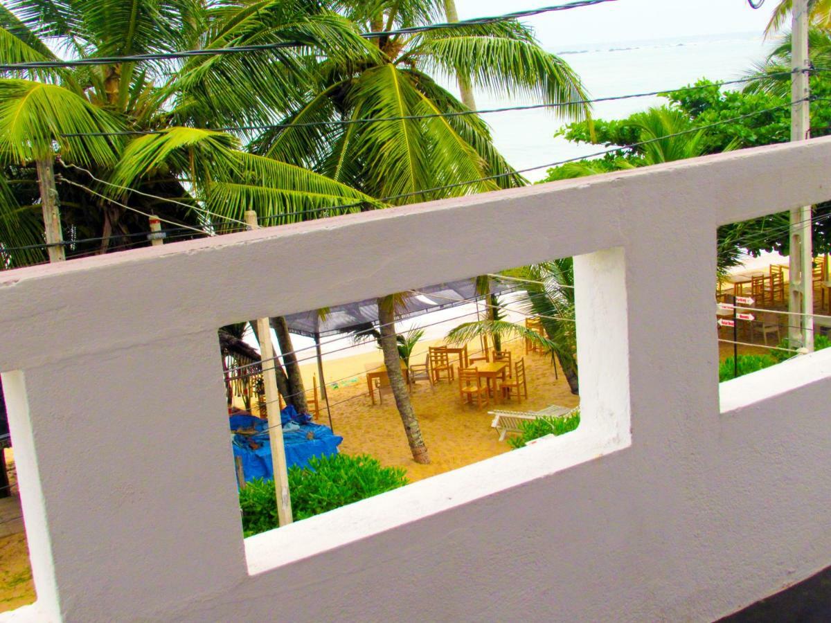 Shanika Beach Inn Tangalle Exterior foto