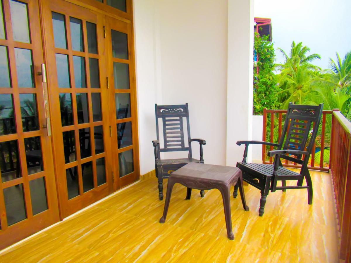 Shanika Beach Inn Tangalle Exterior foto